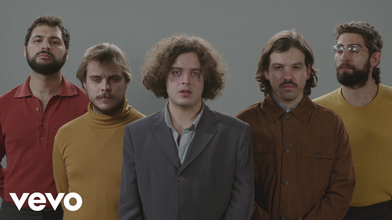 Watch Capitão Fausto - Boa Memória on YouTube