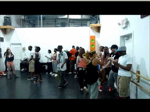 Phils Hiphop/Funk Class-Move That Body