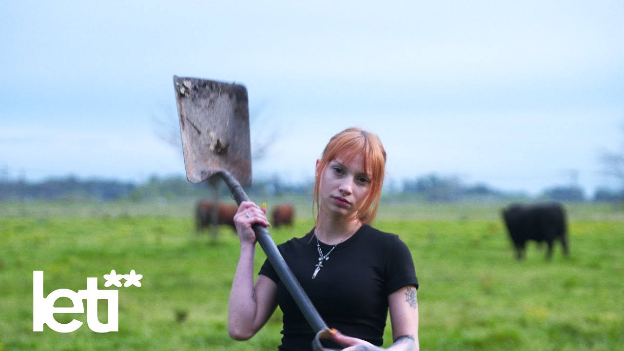 143LETI - Tus papás ( Visualizer )