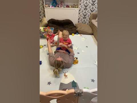 Когда ты мама тройняшек, каждому ребёнку надо уделить внимание 🤗 # ...