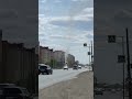 Пыльный смерч образовался в Омске посреди оживленной дороги