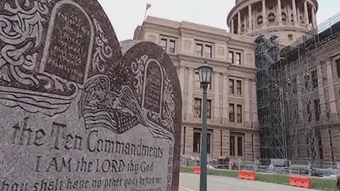 Judge in San Antonio halts law requiring display of Ten Commandments in Texas public schools