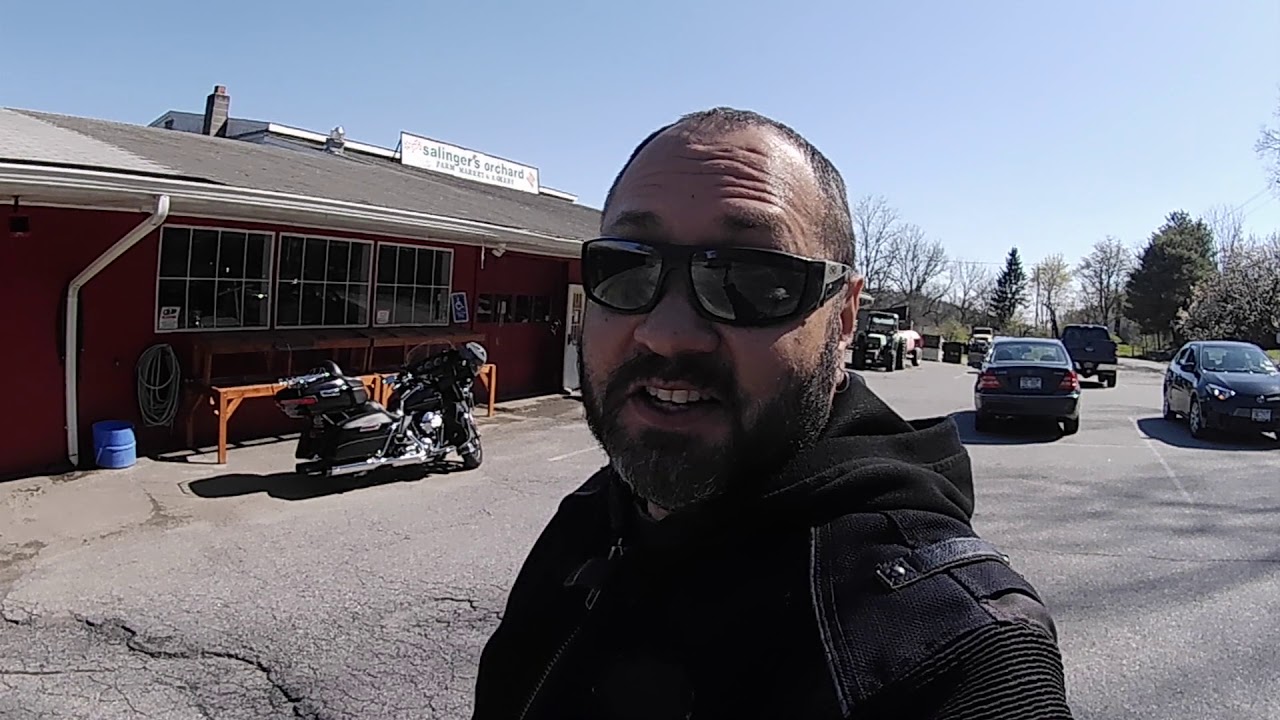 Location Series - Salinger's Orchard Farmers Market