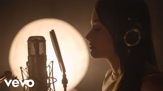 Kacey Musgraves - Fix You (Behind The Scenes)