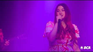 Stephanie Poetri - Honeymoon (Live) - Oh To Be On Stage | Presented By Bca