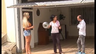 Loira Quer Devolver O Que Pegou Emprestado De Homem Casado E Mulherada Vira O Bicho