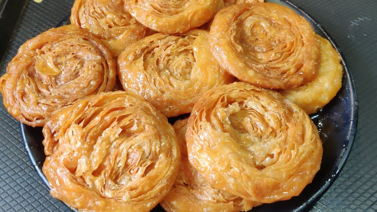 😋1கப் மாவு இருந்தா ஜூஸியான கிரிஸ்பி ஸ்வீட் சிரோட் செஞ்சி பாருங்க|Sweet Recipe|Snacks Recipe in Tamil