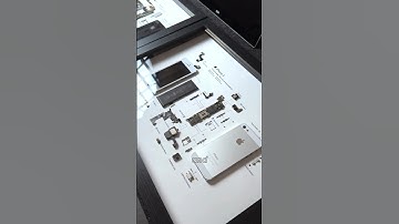 Building the ULTIMATE Tech Art! 📱 #tech #shorts #technology #shortswithcamilla #gadgets #setuptour