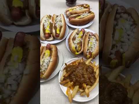 Video: Coney Island 4. juuli hot dogide söömise võistlus
