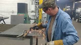 Plasma cutting expanded metal