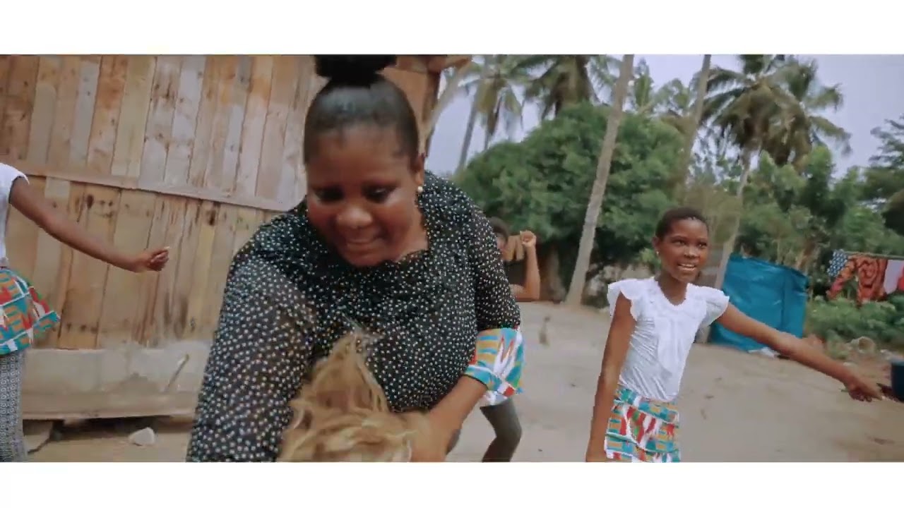 CHANTRE  LA HARPE DE L'ETERNEL OFFICIEL - Hanzan (Clip officiel)