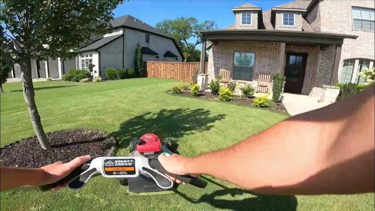 How to Push Mow a Bermuda Grass Lawn with Edging and Weedeating YouTube