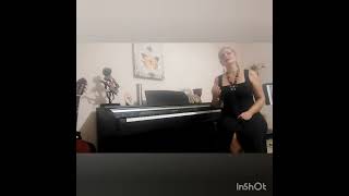 Bu Şarki Hi̇ç Bi̇tmesi̇n