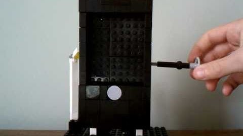 Rotating iTouch/iPhone Dock