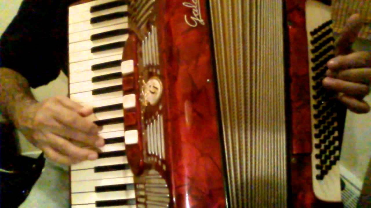 Nicola di Bari - Paese - Fisarmonica -  Accordion Accordeon Acordeon Akkordeon Akoredeon