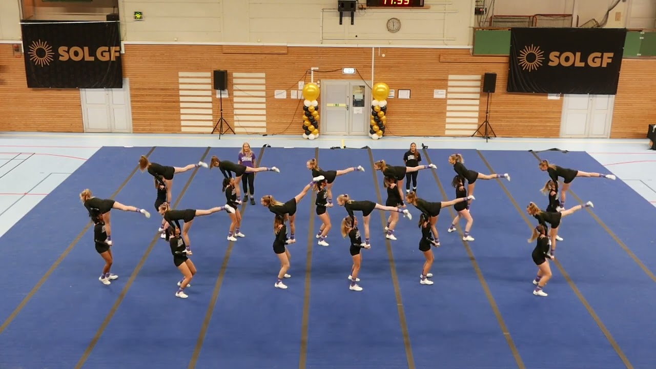 SWC23S3 Ultimate Cheer Xtreme   DIOR