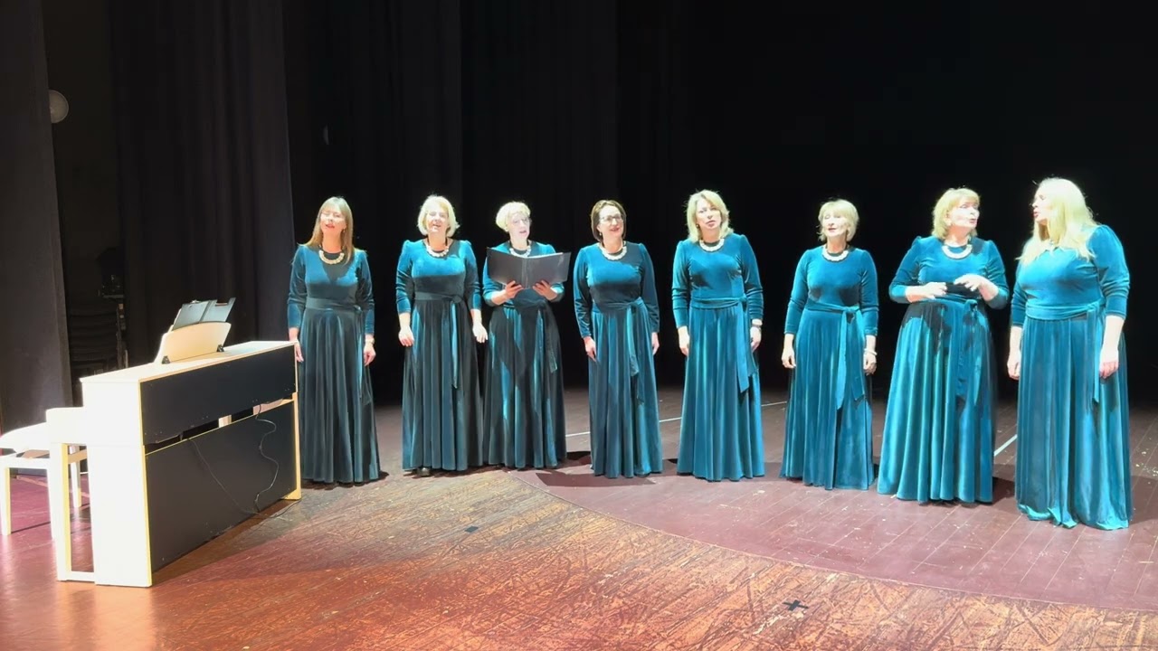 Kretingos rajono kultūros centro Vydmantų skyriaus moterų vokalinis ansamblis “PERLANTA”