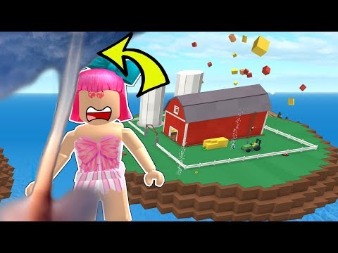 Roblox Natural Disasters Tornadoes Tsunamis Fires Youtube - pat and jen playing roblox natural disasters