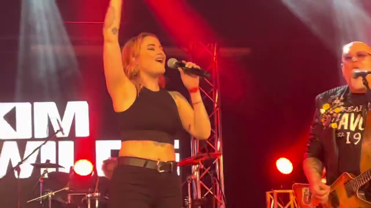 Kim Wilde Cambodia - Live Butlin’s Bognor March 2022