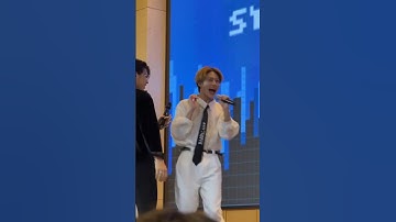 His reaction 😂 #lego #tui #hong #lykn #gmmtv #shorts