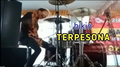 VIRAL DETIK DETIK STIK DRUM PATAH || menirukan skil ikmal tobing dengan kecepatan yg  luar biasa😎