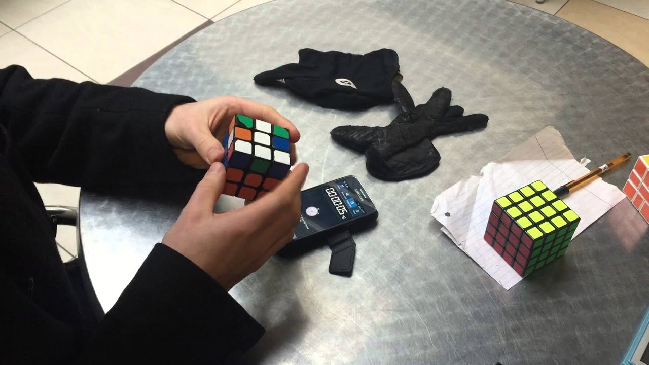 Solving The Rubik s Cube In The In 7 Seconds World Record YouTube