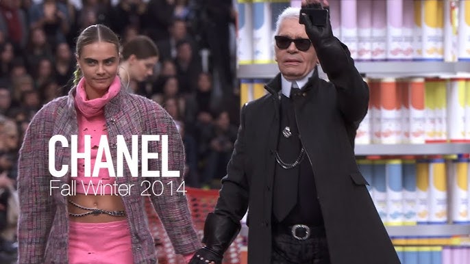 Karl Lagerfeld Ditches Wild Chanel Sets For a Couture-Style Fashion Show -  Racked