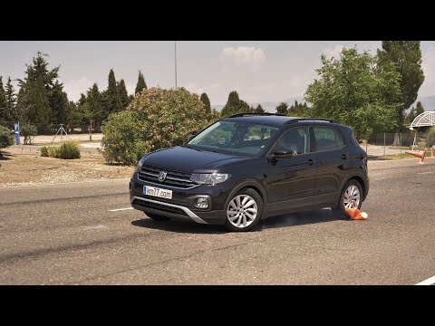 Volkswagen T-Cross  2019 - Maniobra de esquiva (moose test) y eslalon | km77.com