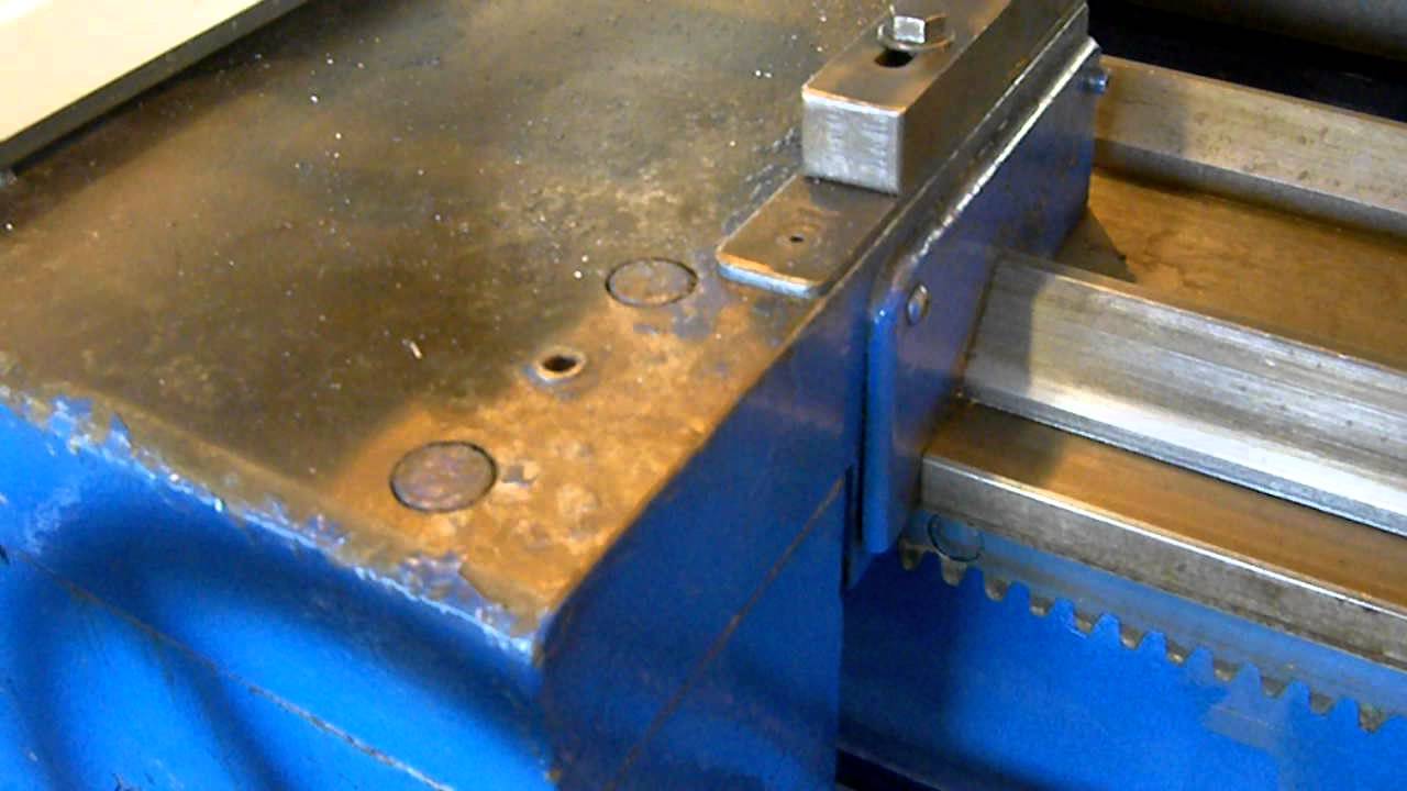 Stanley Sliding Head Centre Lathe 3