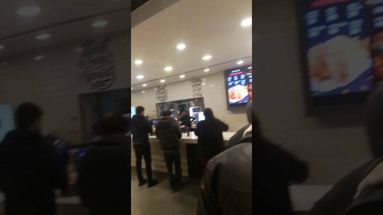 KFC BAHRIA TOWN PHASE 7 INSIDE VIEW