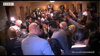 Shah Rukh Khan arrives in Toronto for IIFA Weekend 2011