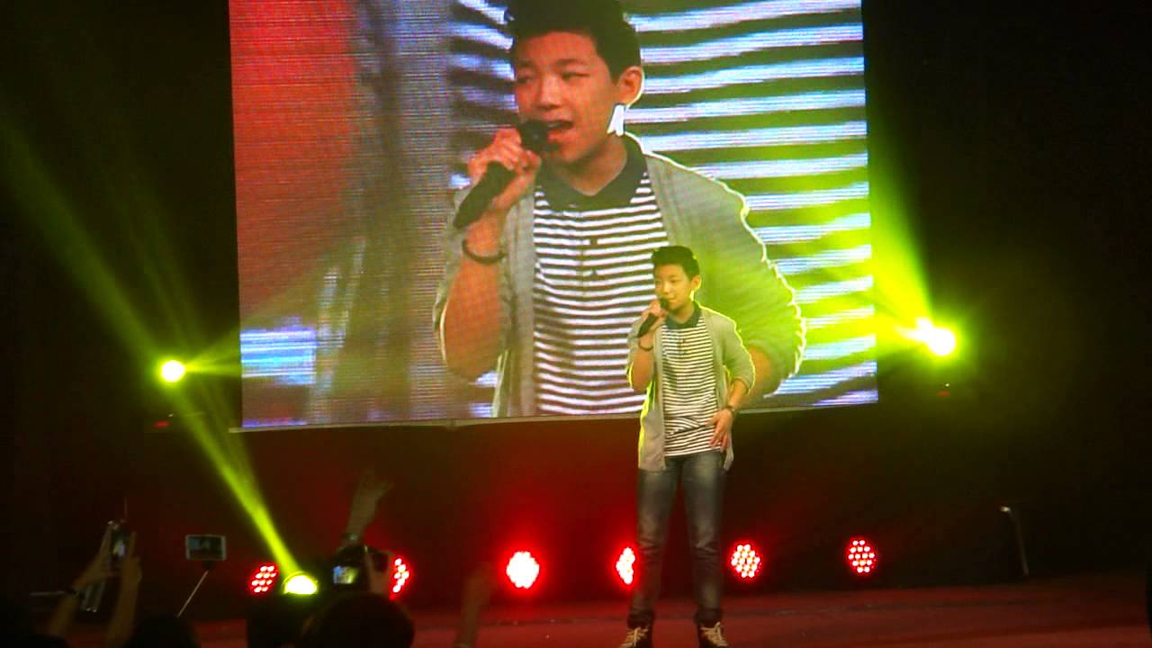 Darren sings One Moment In Time at Ugnayang La Salle Dasma