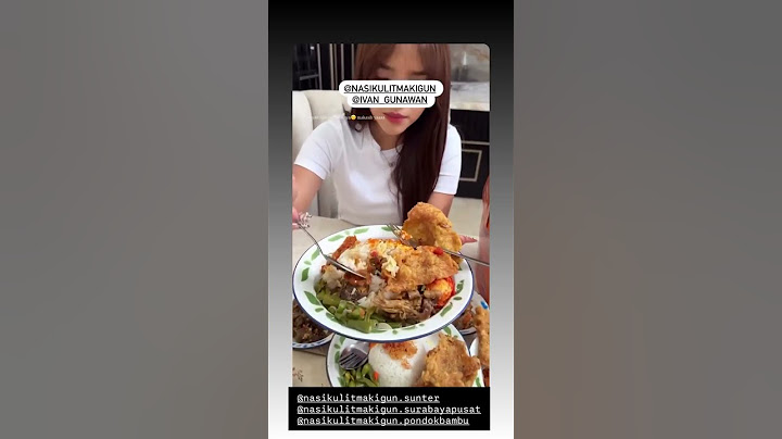 Masha Allah.. Fuji dikirimin seabrek menu dari nasi kulit Mak iGun #ivangunawan