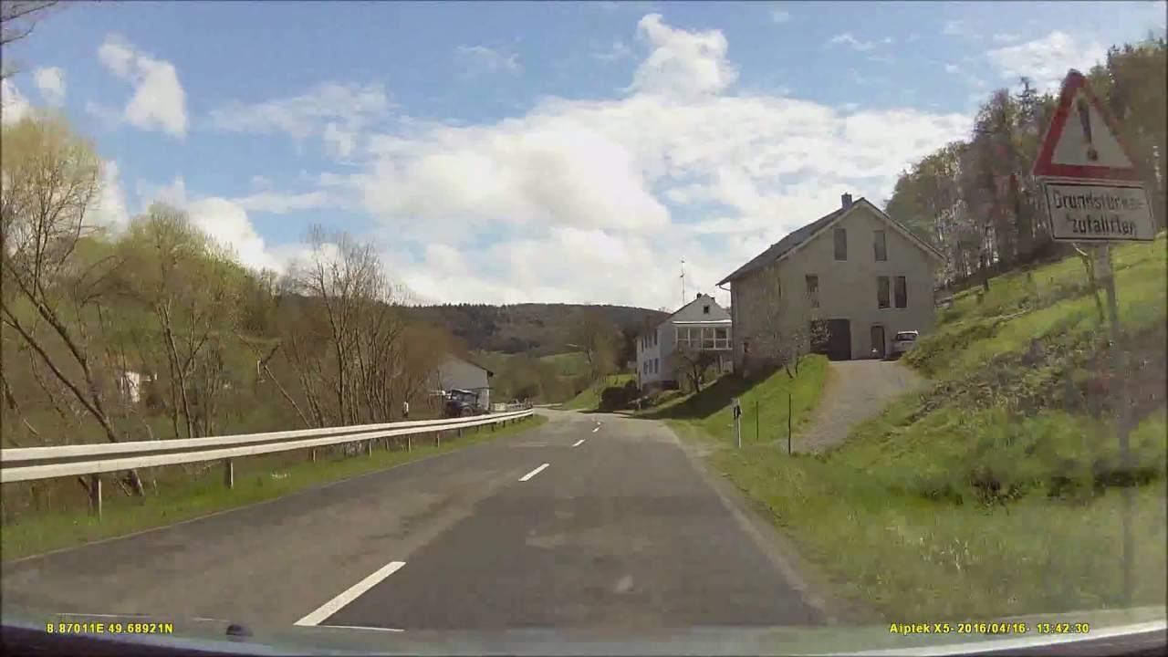 Ortsdurchfahrt im Odenwald/ERB: Rohrbach (NW rein, SO raus)