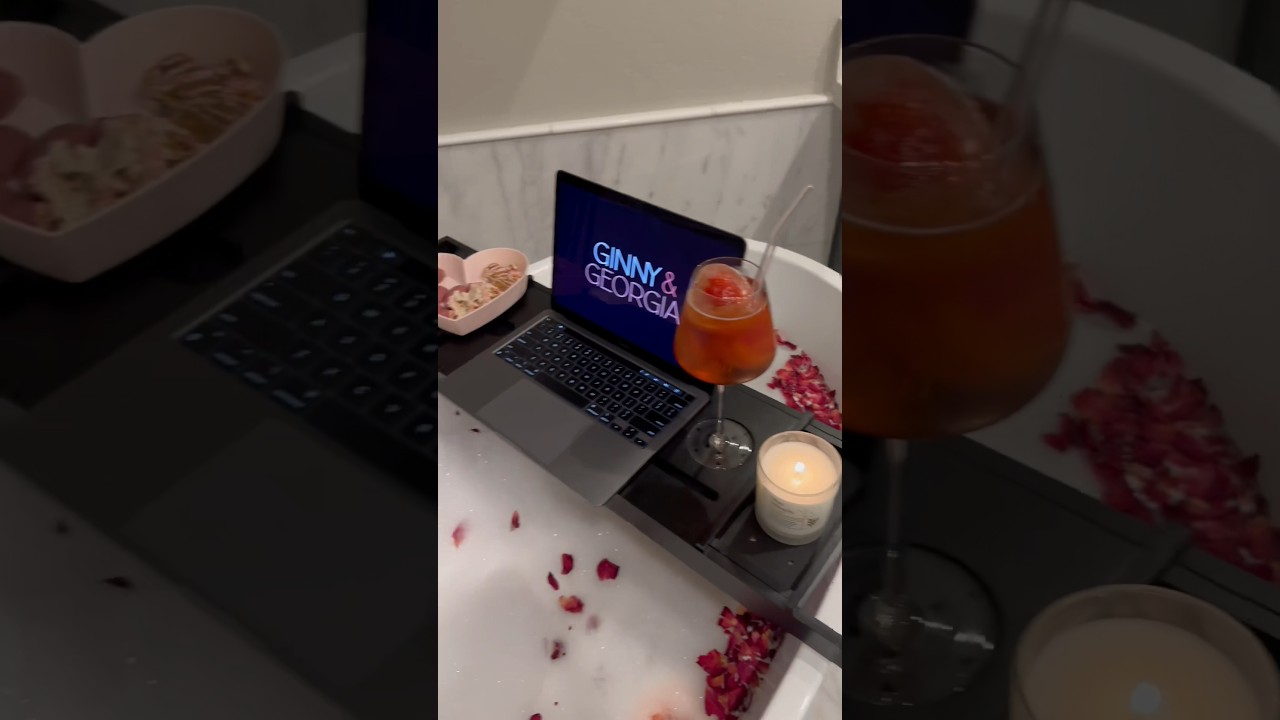 Pink self care night 💗🍓💅🏼 #selfcare #bathroom #asmr #relax #satisfying #shorts #fyp #viral #asmr