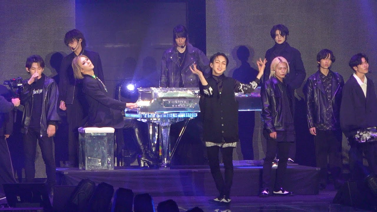 ライブ】YOSHIKIピアノ生演奏で「XY」が初パフォーマンス！デビュー曲