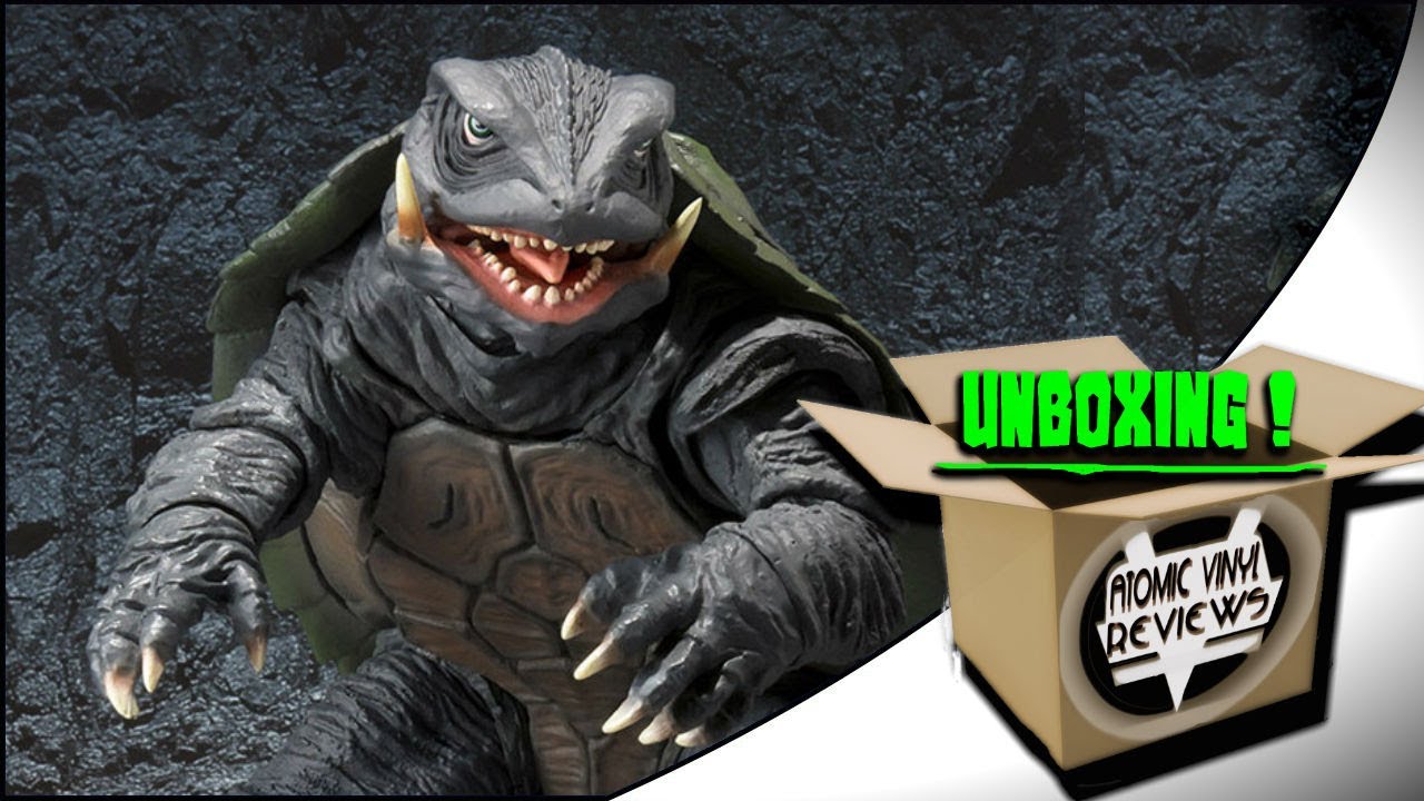 S.H. MonsterArts Gamera 1995 figure UNBOXING ! - YouTube