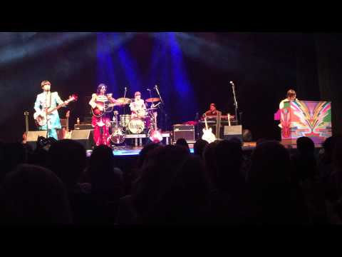 Zoom Beatles - Ob-La-Di, Ob-La-Da (29/08/2015) Teatro Municipal de Santo André