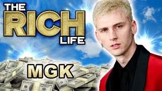 Famous MGK | The Rich Life | Flies Private on Air Diablo, Million Dollar Mansion & More Net Worth