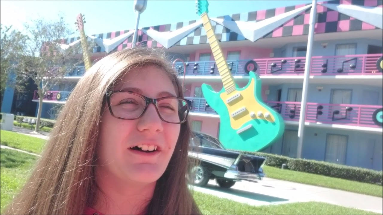 Drive to Walt Disney World / Check in at All Star Music / Lunch at All Star Music and Cupcakes