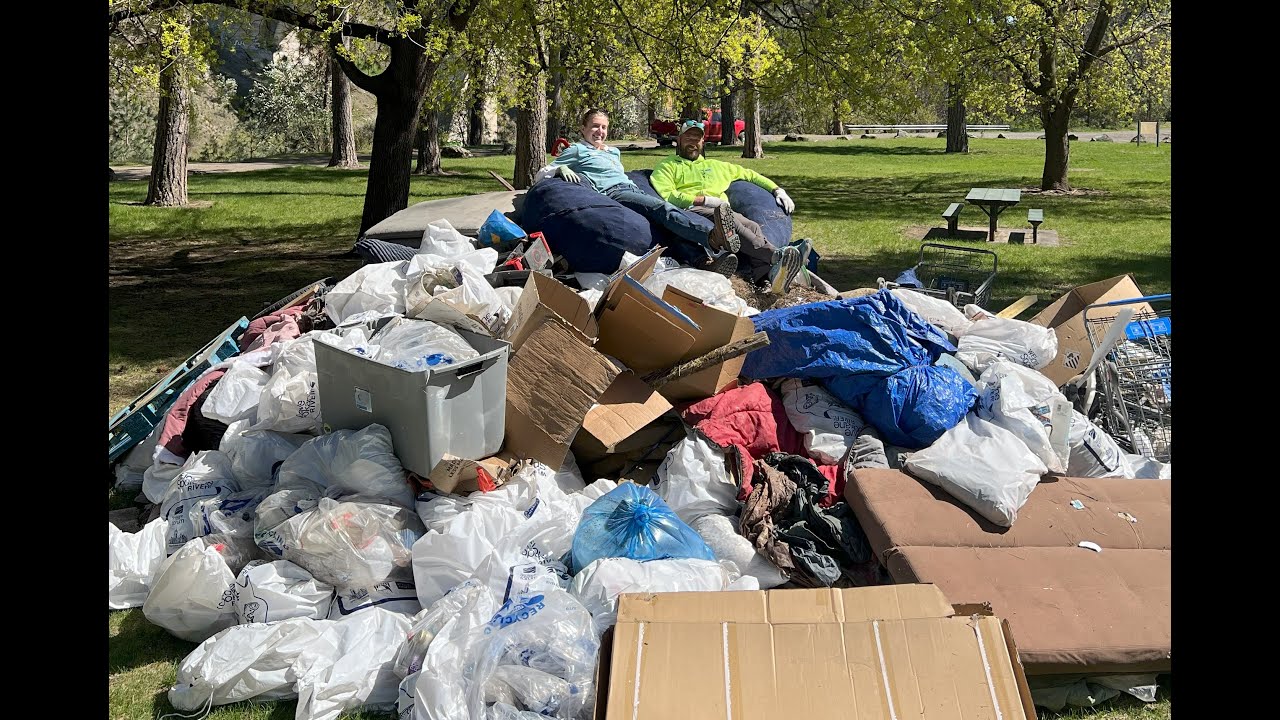 the-spokane-riverkeeper-removes-9-000-pounds-of-trash-on-earth-day-from