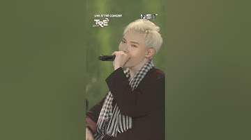 Erik vừa cất giọng là khán giả vỡ òa hòa giọng theo hit quốc dân luôn 😝🎤#TREConcert #nsxduocsitien