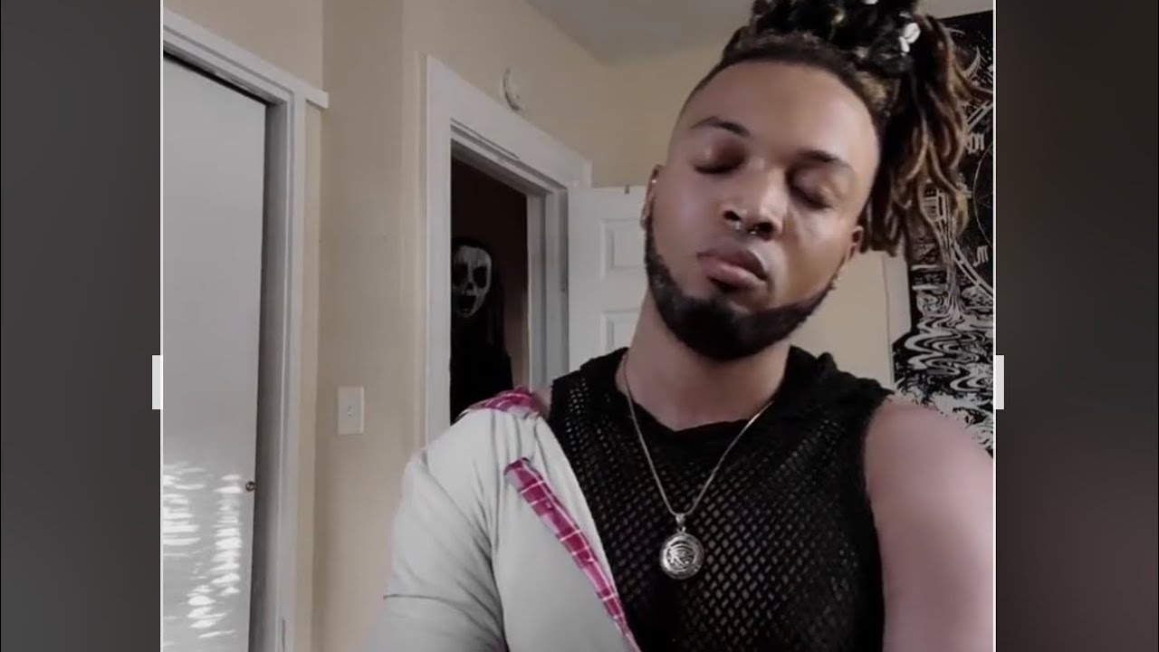 Ланте играет, не оглядываясь назад, в прямом эфире, и что-то появляется