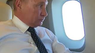 Самолет Владимира Путина на пути в Каир сопровождали истребители ВКС РФ