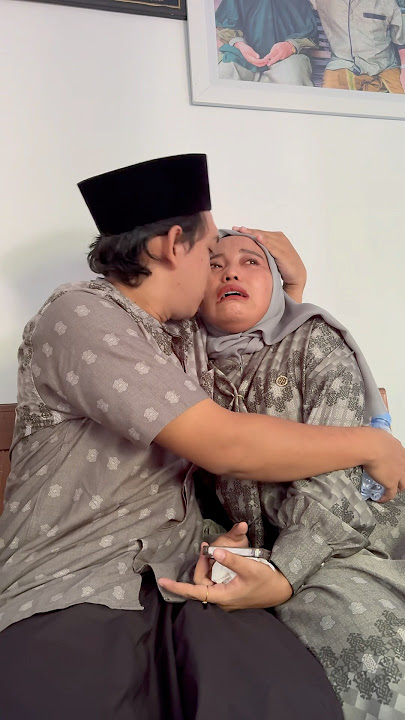 HARI PERTAMA LEBARAN AYANG NANGIS #shorts #funny #viralvideo