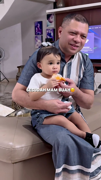 SMART LITTLE BROTHER, LIKES HEALTHY FOOD🥰 #azurahumairanuratta