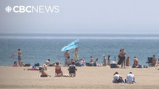 Environment Canada issues air and heat alerts for GTA