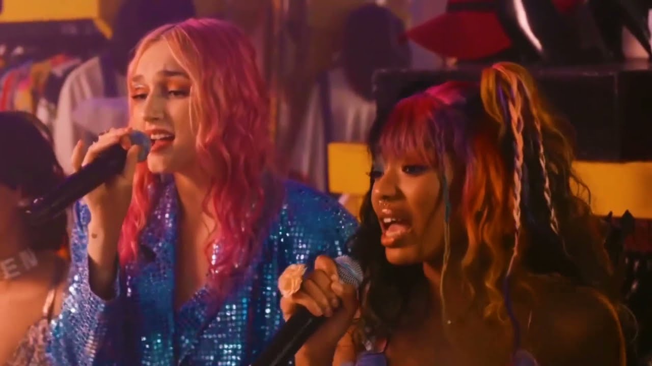 Boys World - Tiptoe (Live @ MTV Fresh Out 2021)