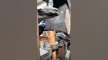 Installation process of steel axe handle