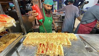 Triple Layered Sandwich Burger | Street Food Anda Bun kabab in Triple Layer | Especial Street Burger